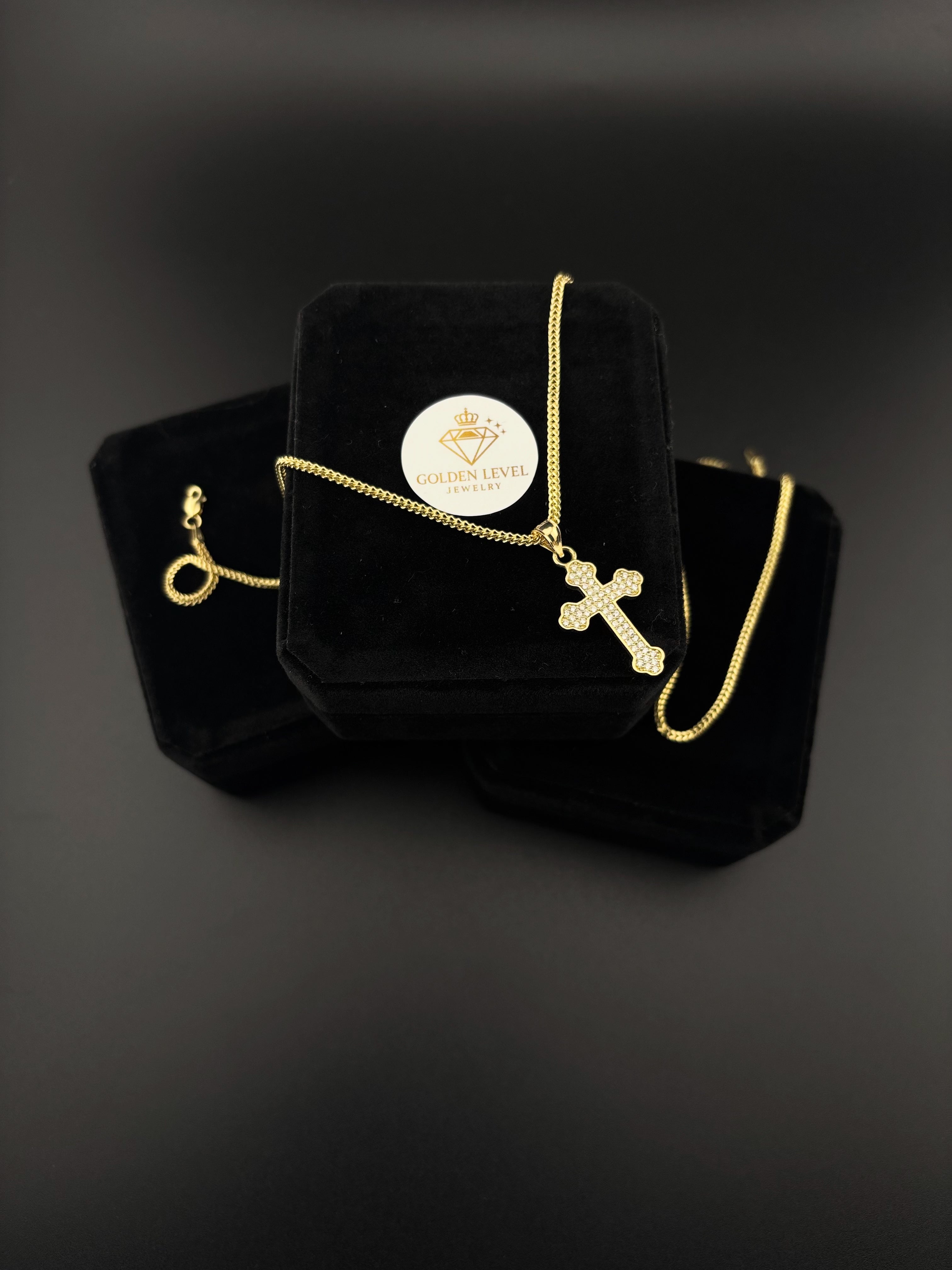 Cadena de Oro 10k estilo Franco con Dije de Cruz