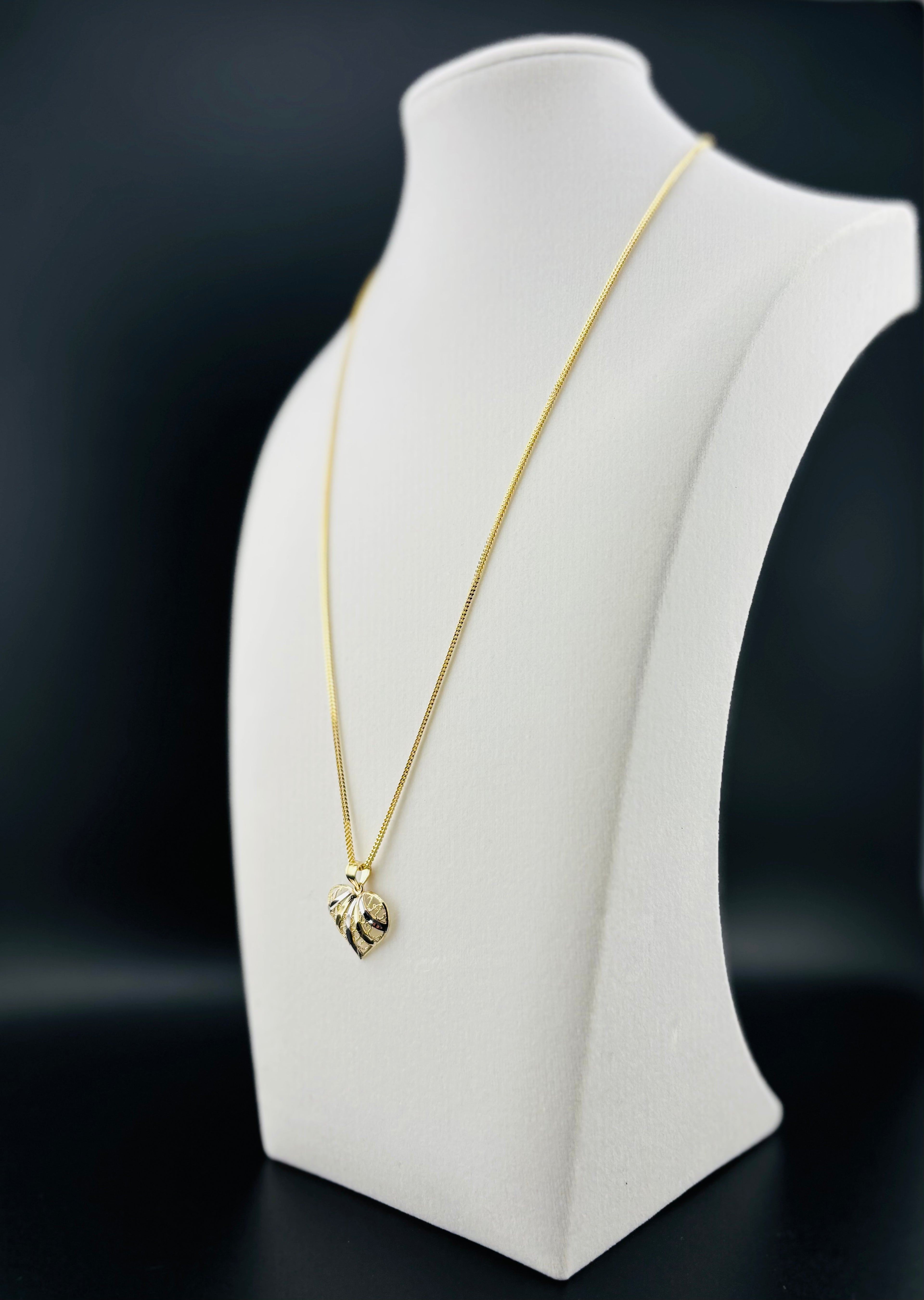 Cadena Oro 10k estilo Franco Con Dije de Corazón