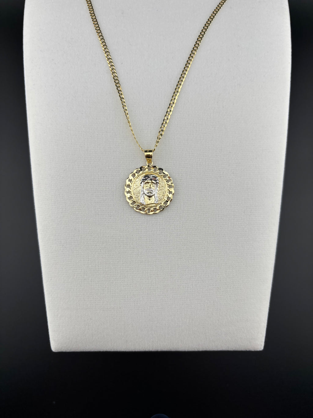 Cadena Oro 10k estilo Corte de Brillo con Dije de Jesús