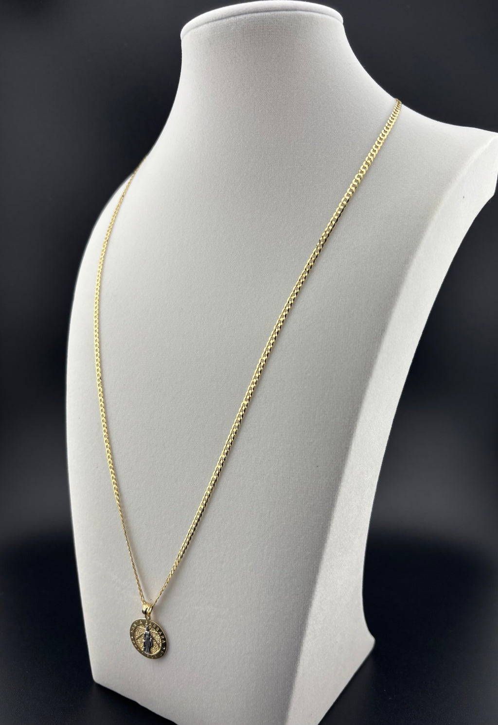 Cadena Oro 10k estilo Corte de Brillo con Dije redondo de Santa Bárbara