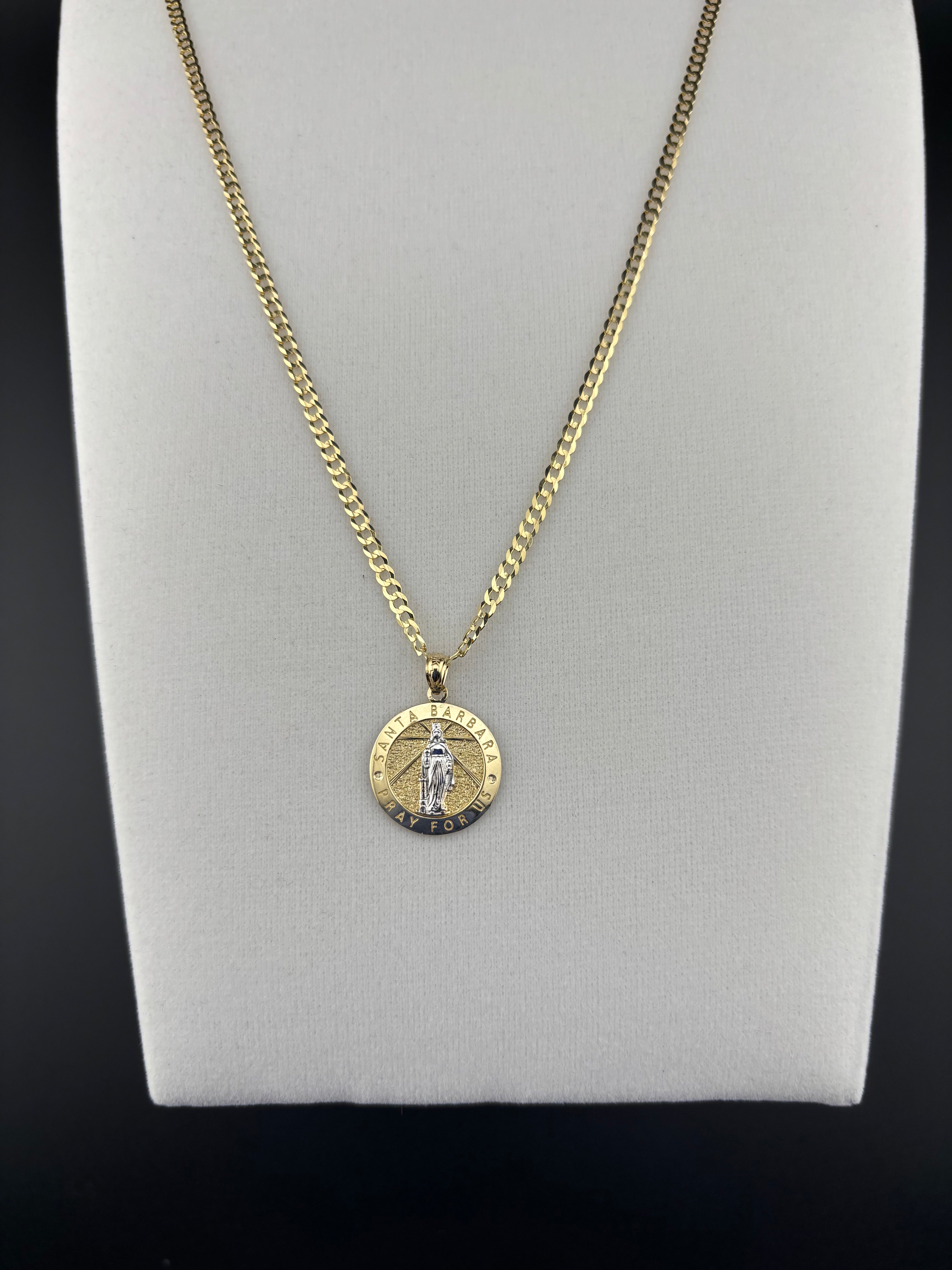 Cadena Oro 10k estilo Corte de Brillo con Dije redondo de Santa Bárbara